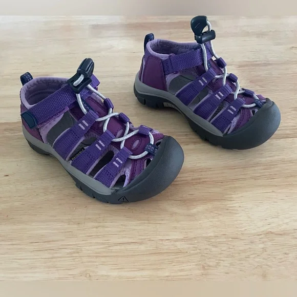 NWT Keen Newport Sandal Purple/English Lavender size 10 - In/Out of water shoe - Picture 2 of 6
